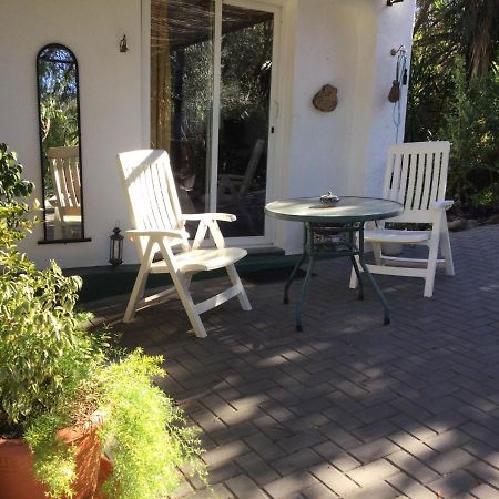 Finca El Rio, The Studio Self Catering With Pool And Hydrotherapy Jacuzzi Set In Beautiful Gardens, Guaro Exterior foto