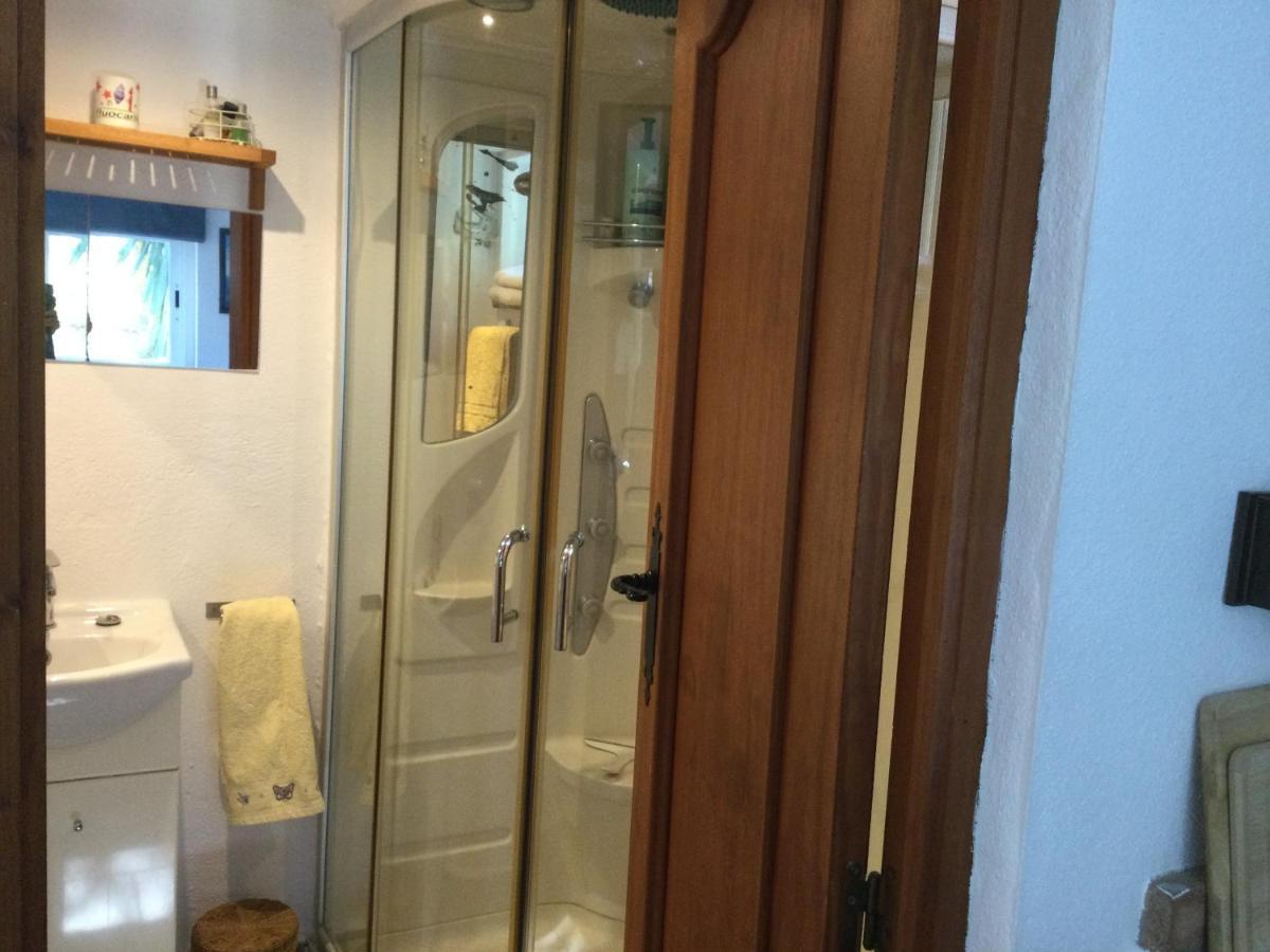 Finca El Rio, The Studio Self Catering With Pool And Hydrotherapy Jacuzzi Set In Beautiful Gardens, Guaro Exterior foto